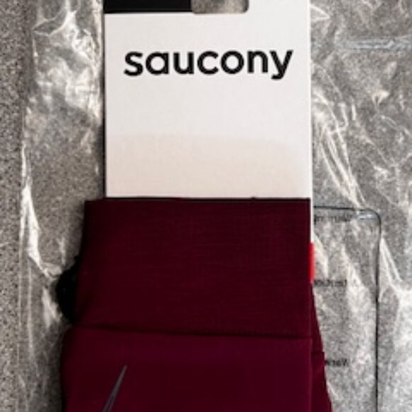 Saucony Womens Triumph Burgandy Gloves - Picture 3 of 6